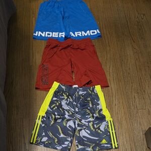 Youth XL Shorts Adidas Under Armour (3 Pairs)